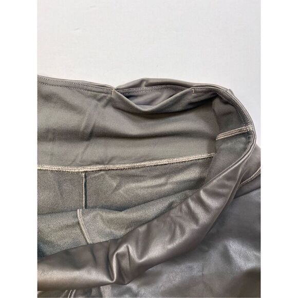 Athleta All Over Gleam Tight Arol Gray Purple Faux Vegan Leather Size Medium EUC - Picture 8 of 10